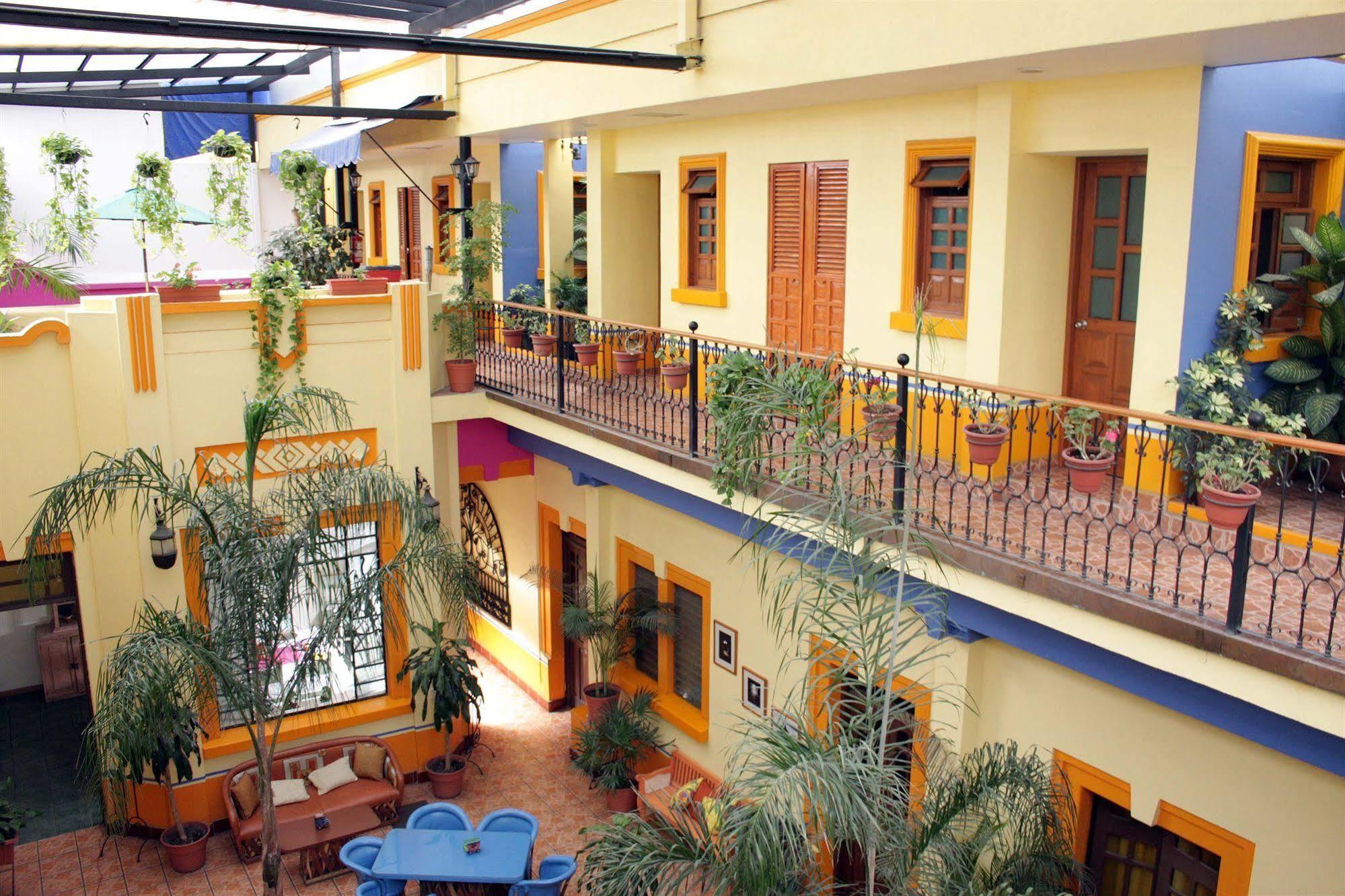 Casa Vilasanta กัวดาลาฮารา ภายนอก รูปภาพ